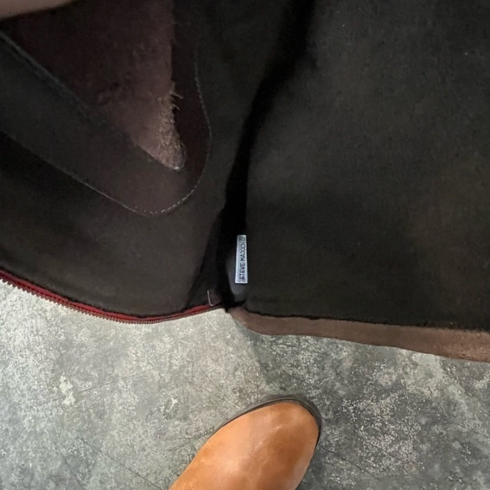 New Steve Madden Trico Brown Tall Boots with Red Zipper Sz 9.5 - Picture 5 of 6